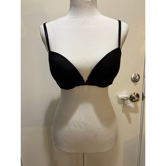 Victoria’s Secret Push up bra GUC 34 C - Picture 1 of 5